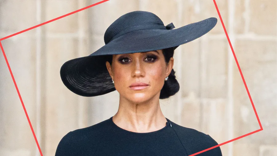 meghan-markle-queen.jpg
