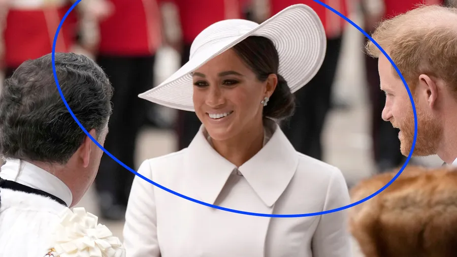 Meghan Markle causa furor por pretender tener acento británico.