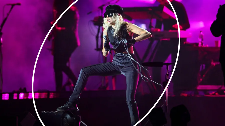 miley-corona-capital.jpg