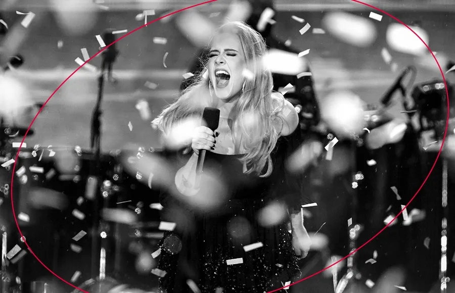 Adele hace un truco de desaparición en su residencia en Las Vegas y sus fans quedan sorprendidos.