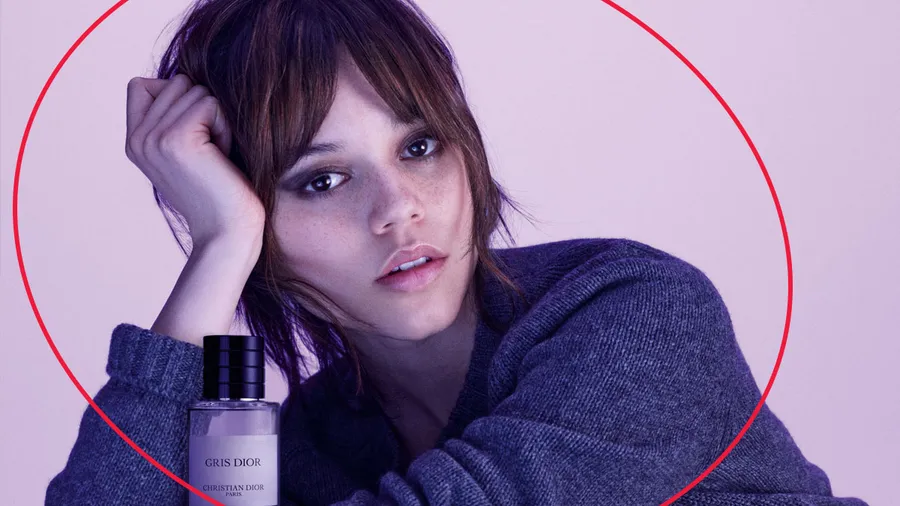 jenna ortega gris dior