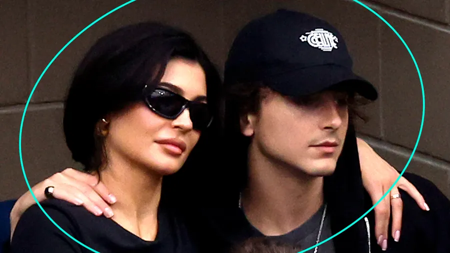 Kylie Jenner y Timothée Chalamet llevan su romance a la fiesta de Rosalía