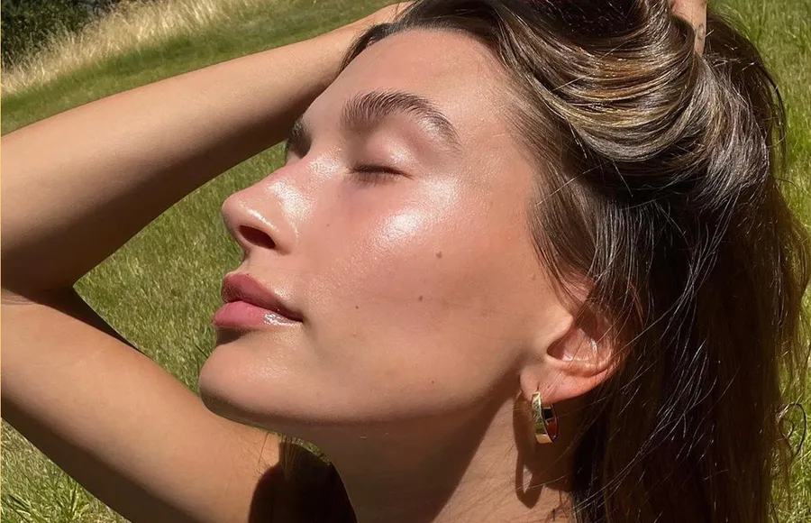 highlighter-iluminador-dewy-dew-hidratacion-humectacion-lip gloss-alternativa-maquillaje.jpg