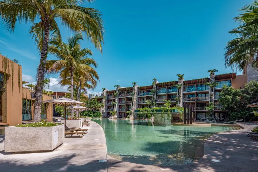 Hotel Xcaret México, piscina. Un lugar especial para disfrutar de las vacaciones decembrinas.