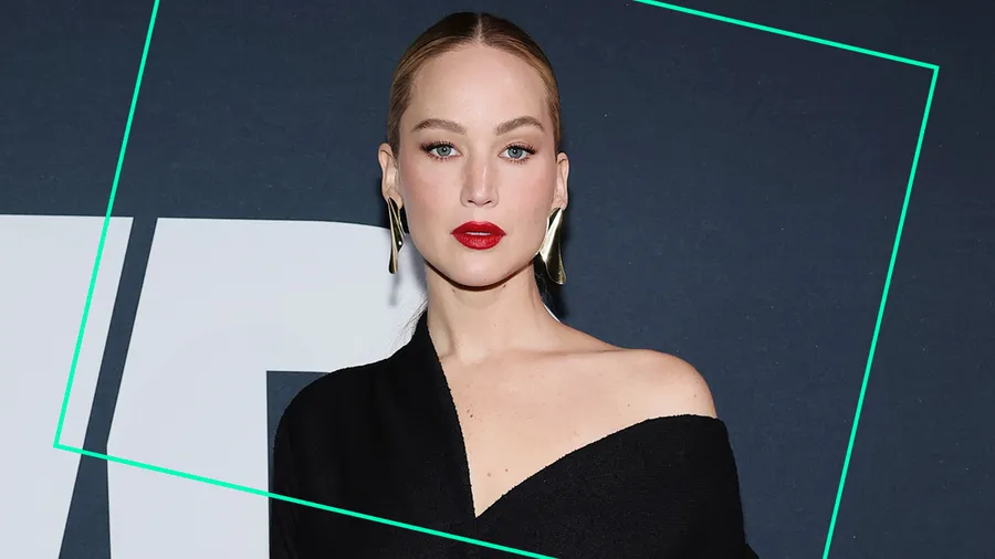 Jennifer Lawrence responde a los rumores sobre sus supuestas cirugías plásticas
