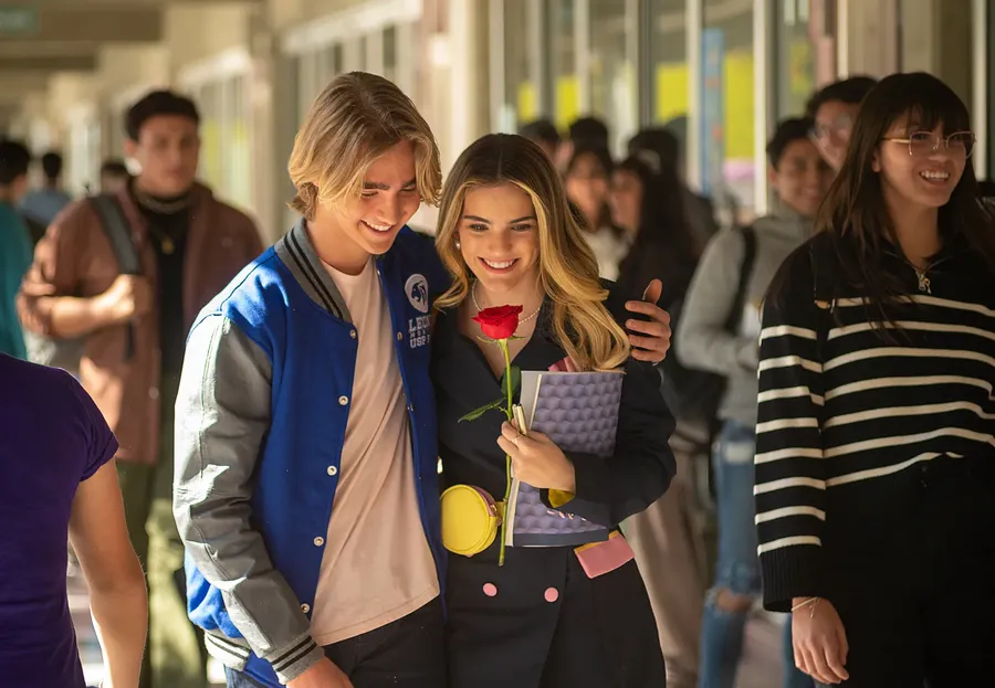 Todo lo que debes saber sobre la serie de Cindy la regia en Netflix