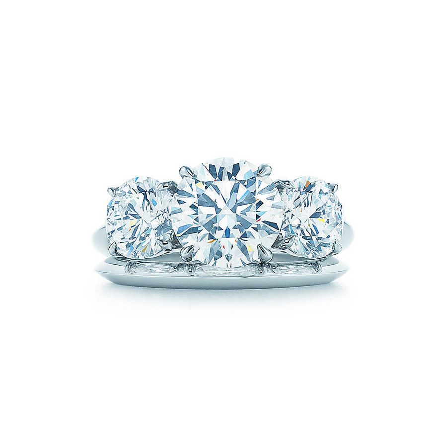 tres-piedras-con-corte-brillante-redondo-21877395+11452523_tf_ml_R1