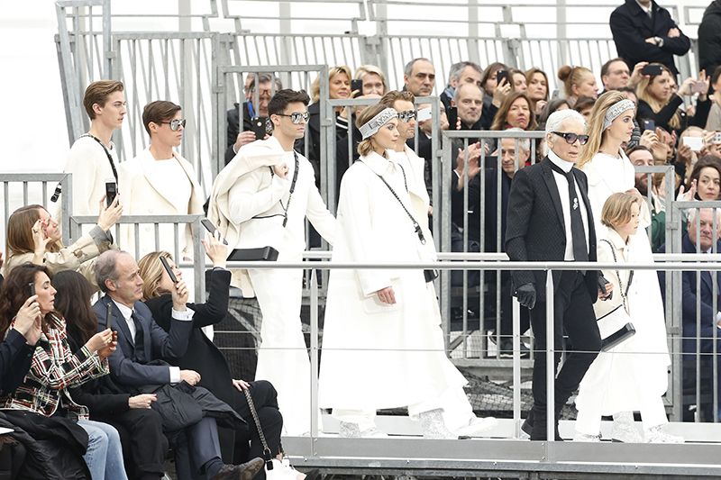Street Style, Fall Winter 2018, Milan Fashion Week, Italy - 21 Feb 2018