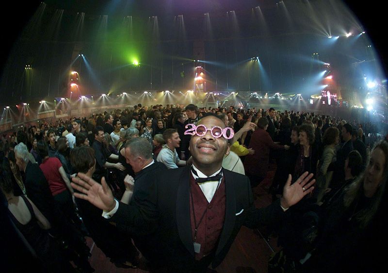2000 NEW YEAR CELEBRATIONS - 01 JAN 2000