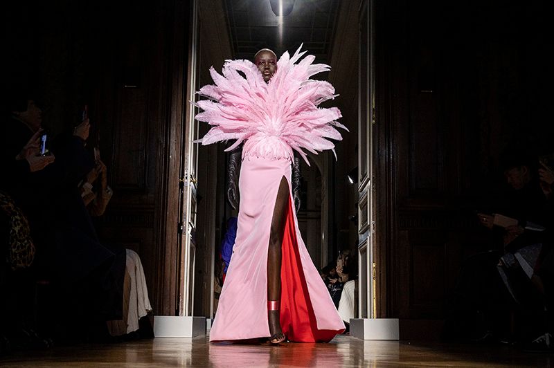 Valentino : Runway - Paris Fashion Week - Haute Couture Spring/Summer 2020