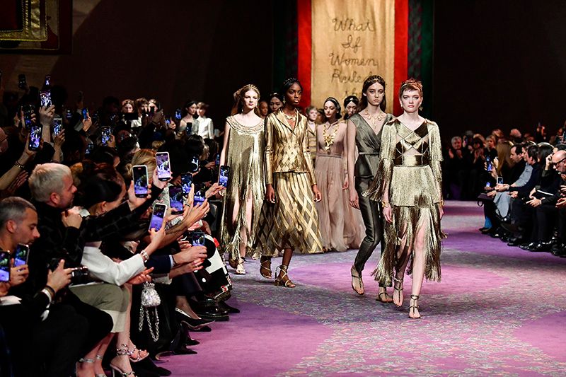 Dior : Runway - Paris Fashion Week - Haute Couture Spring/Summer 2020