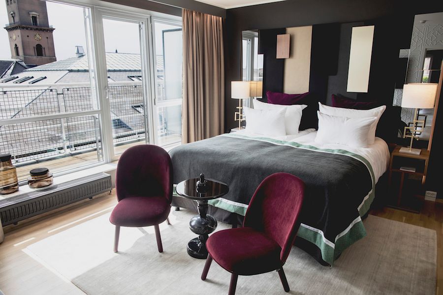 skt-petri-star-suite-bed-room1_35397005953_o(1)