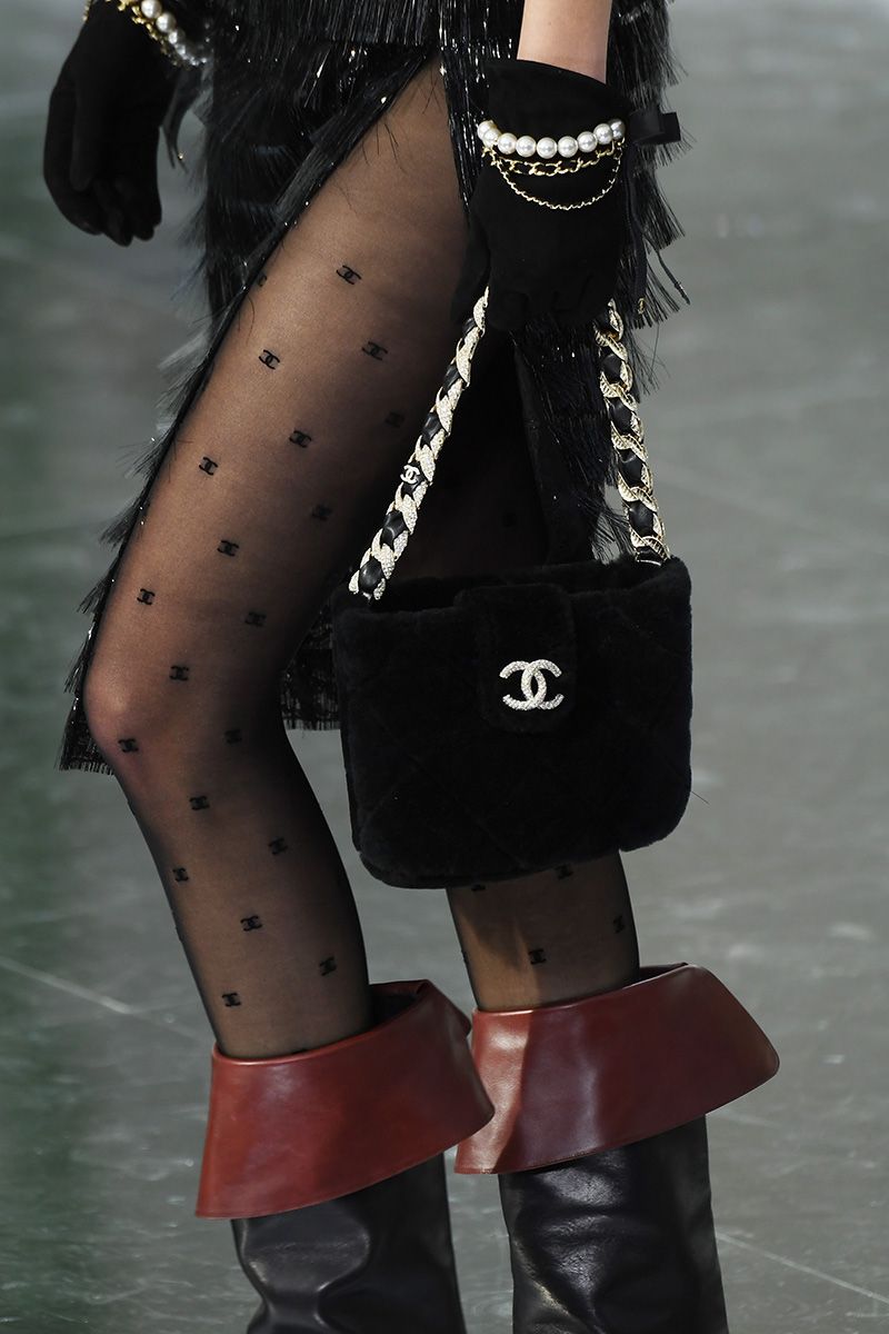 Chanel : Runway - Paris Fashion Week Womenswear Fall/Winter 2020/2021