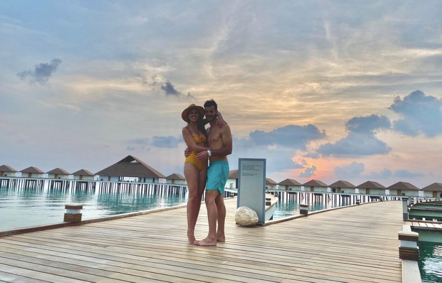 pareja-islas-maldivas-luna-de-miel