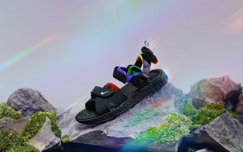 nike-pride-air-deschutz