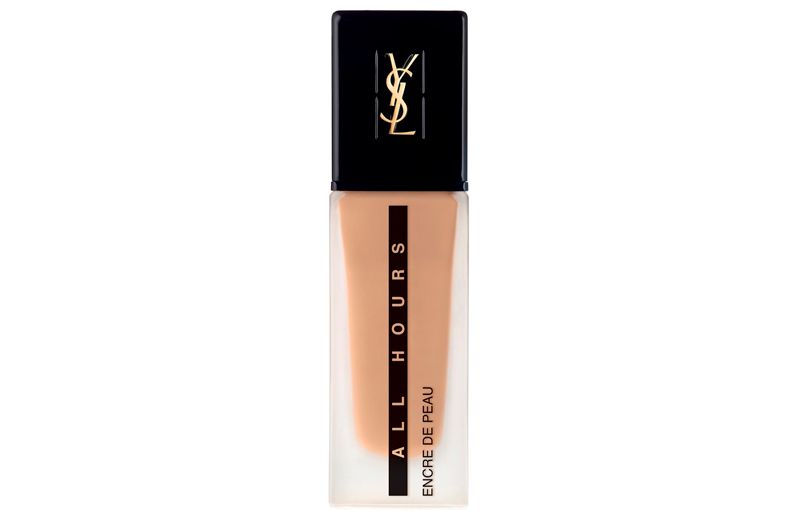 bases-piel grasa-mate-complexion-piel-cobertura-poros-ysl.jpg