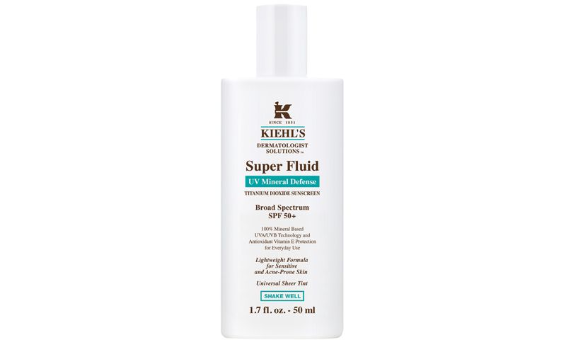 Kiehl’s Ultra Light Daily UV Defense Mineral Sunscreen SPF 50 / PA+++ ($835, kiehls.com.mx)