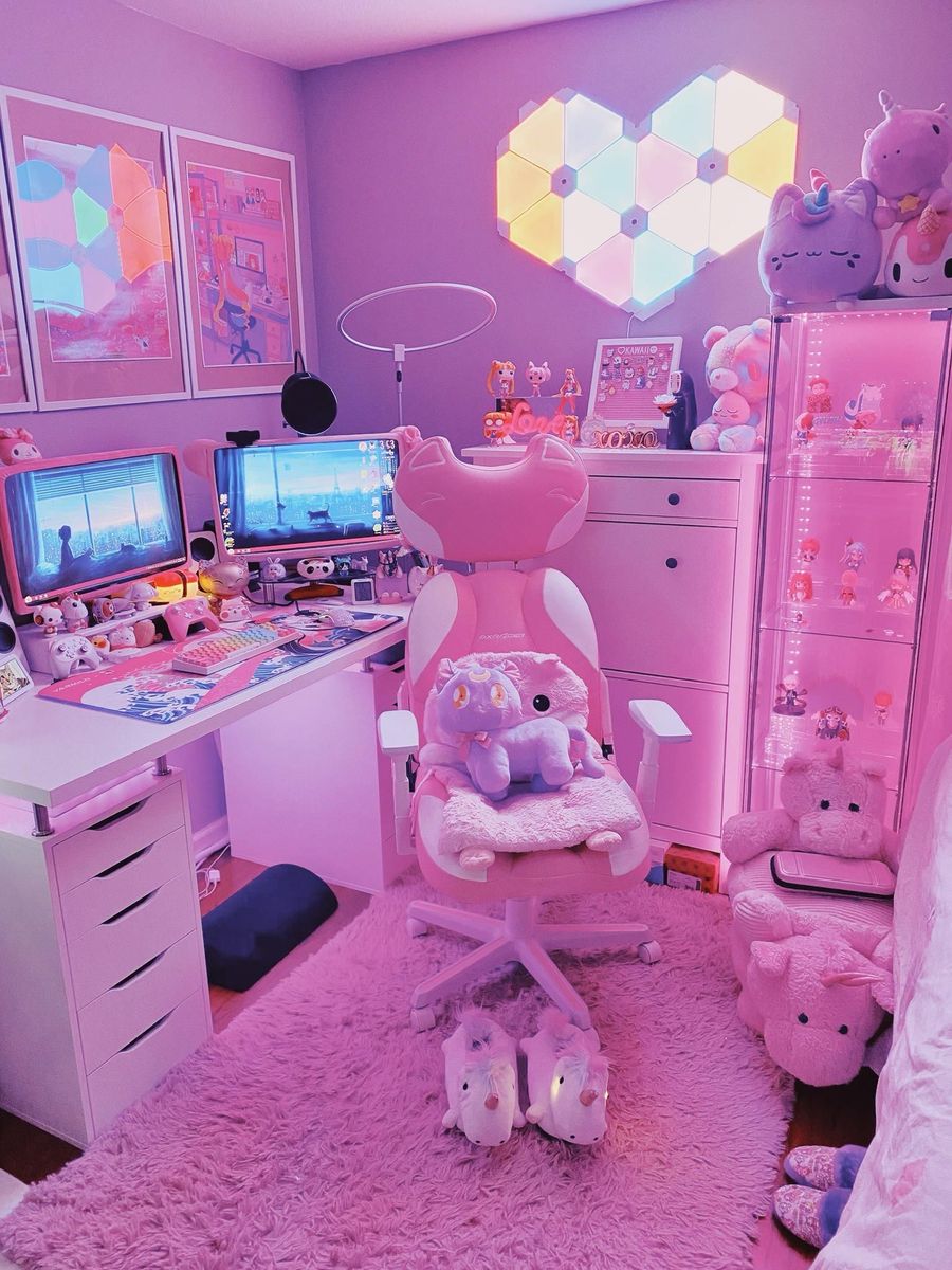 My updated kawaii battlestation uwu.jpg