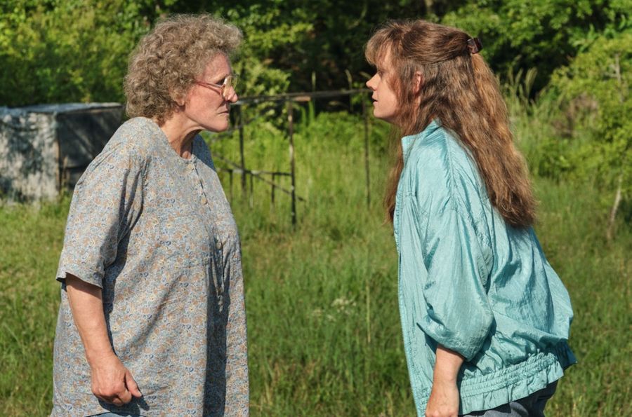 HILLIBILY-AMY-ADAMS.jpg