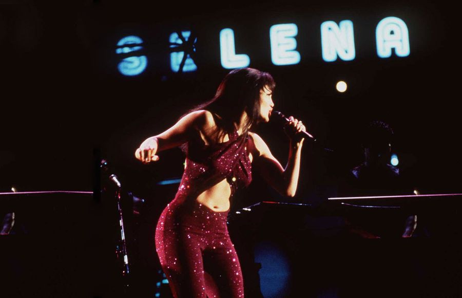 jennifer-lopez-selena.jpg