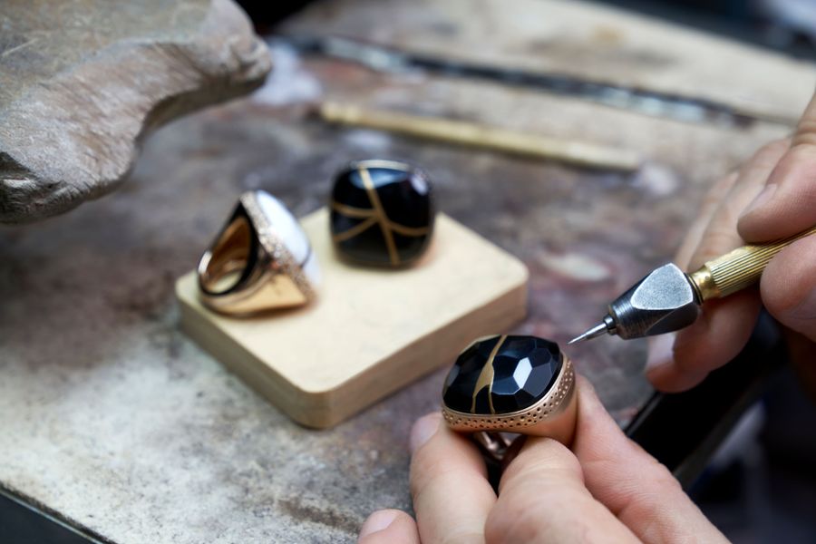 Pomellato Kintsugi Collection_Craftsmanship @Pomellato Atelier (2).jpg