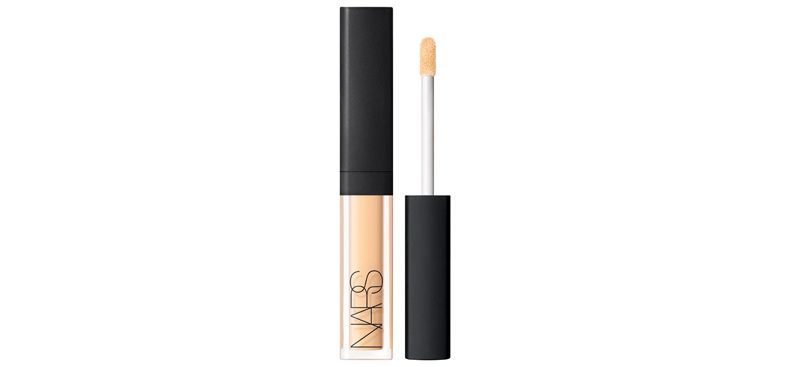 NARS-DUA LIPA-SAMANTHA LAU-SOMBRAS-DULCE-CANDY-LOOK.jpg