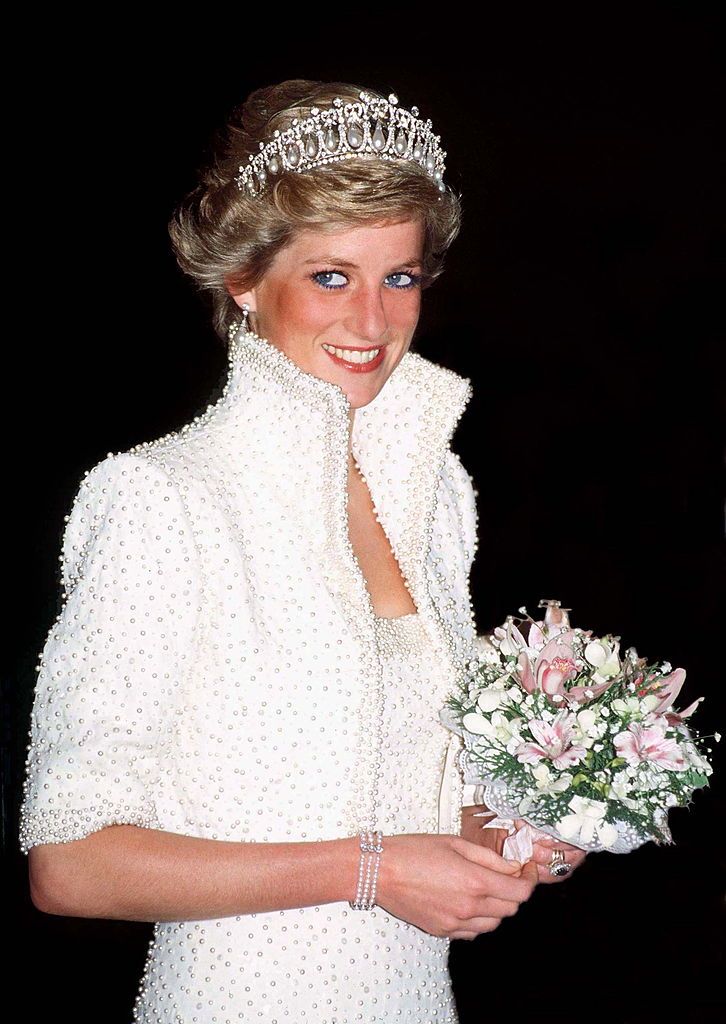 Princess Diana waering Catherine Walker 
