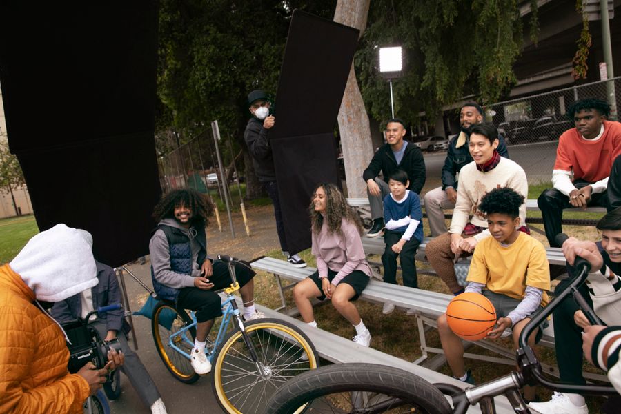 BTS_FW21 Campaign_JLin_1199_RGB_HR300.jpg