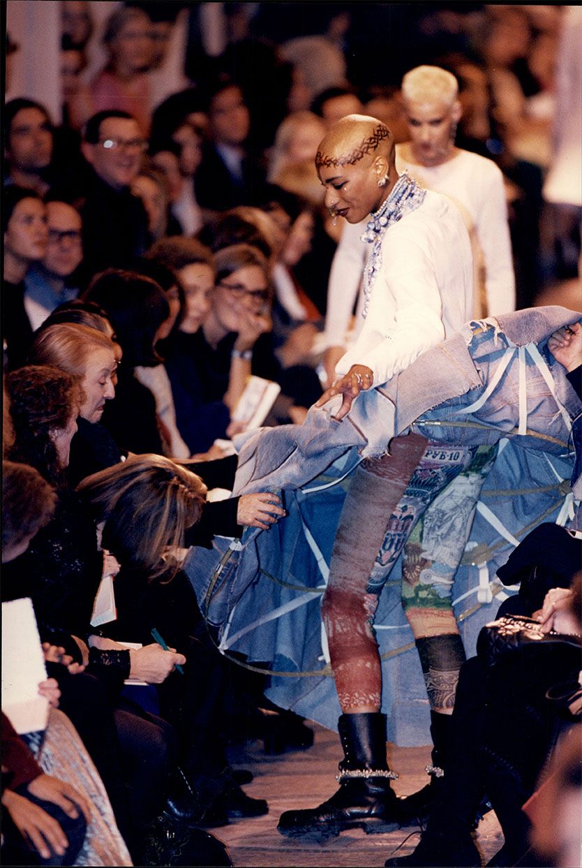 Jean Paul gaultier archivo renta 