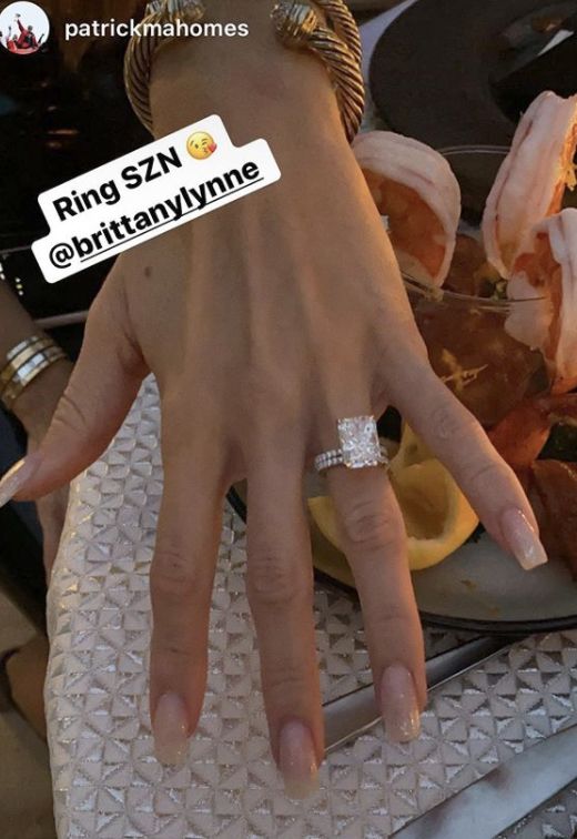 brittany-matthews-anillo.jpeg