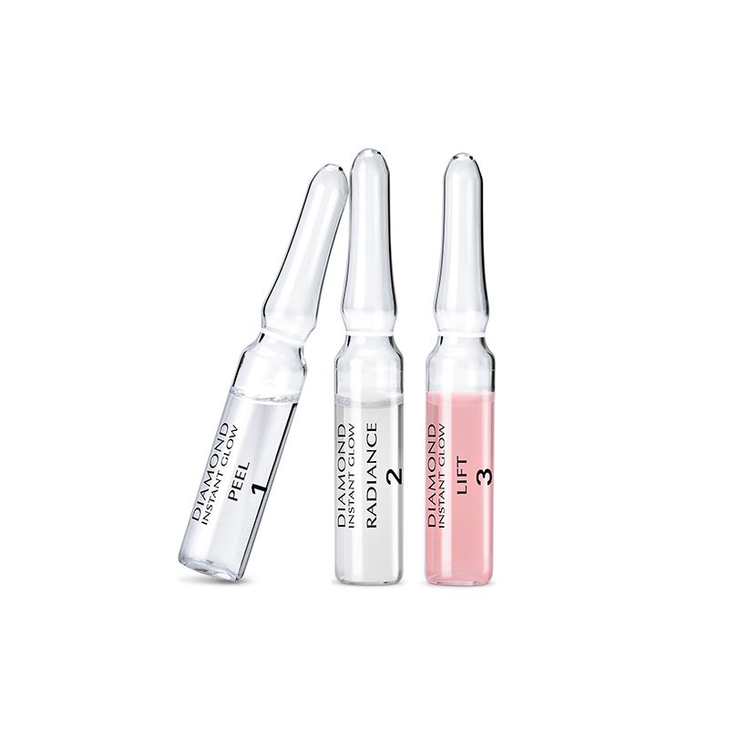 diamond-instant-glow-natura-bissé-mercedes-benz-fashion-week-méxico-preparar-piel-skin-prep-rutina-skincare-modelos-diseñadores-pasarela-invitados-piel-radiante-joven-aspecto-complexión.jpg