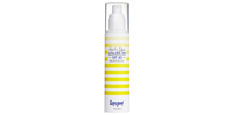 supergoop-pecas-falsas-bronceador-pluma-delineador-a prueba de agua-maquillaje-truco-natural.jpg