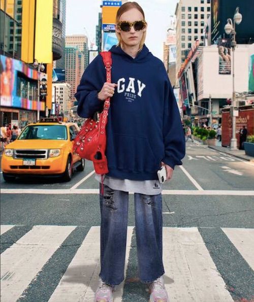 balenciaga-gay-pride.jpg