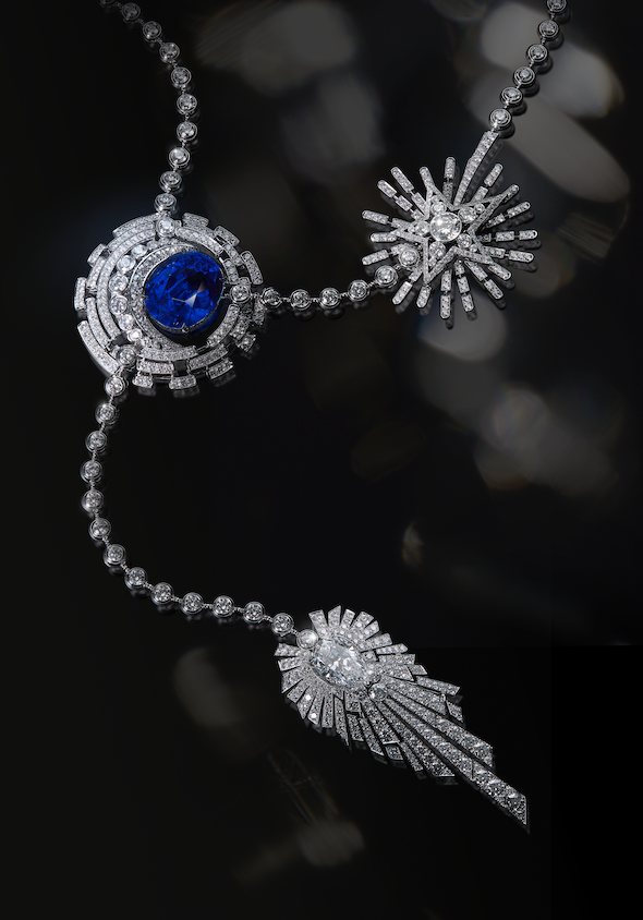 collar chanel corazon mar