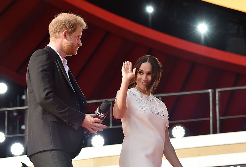 meghan markle llamadas senadoras