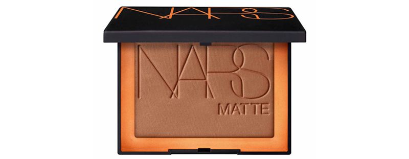 NARS-contour-contouring-bronzer-bronceador-maquillaje-base-tono-piel-sombra.jpg