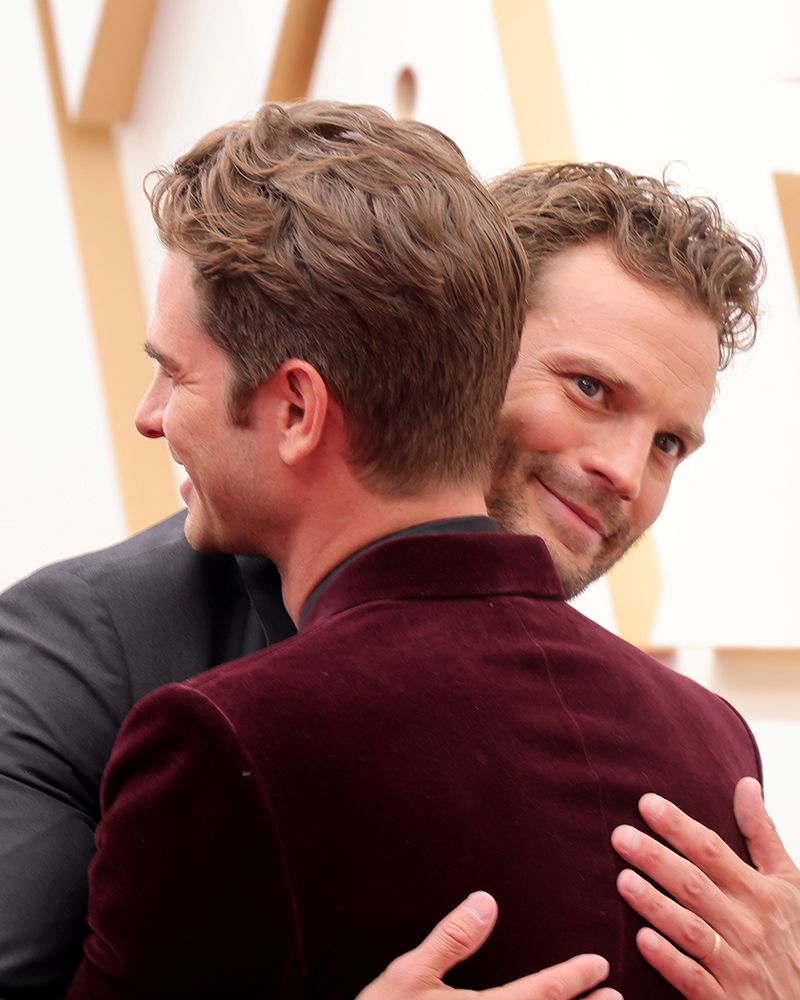Andrew-Garfield-Jamie-Dornan-Oscar-2022.jpg