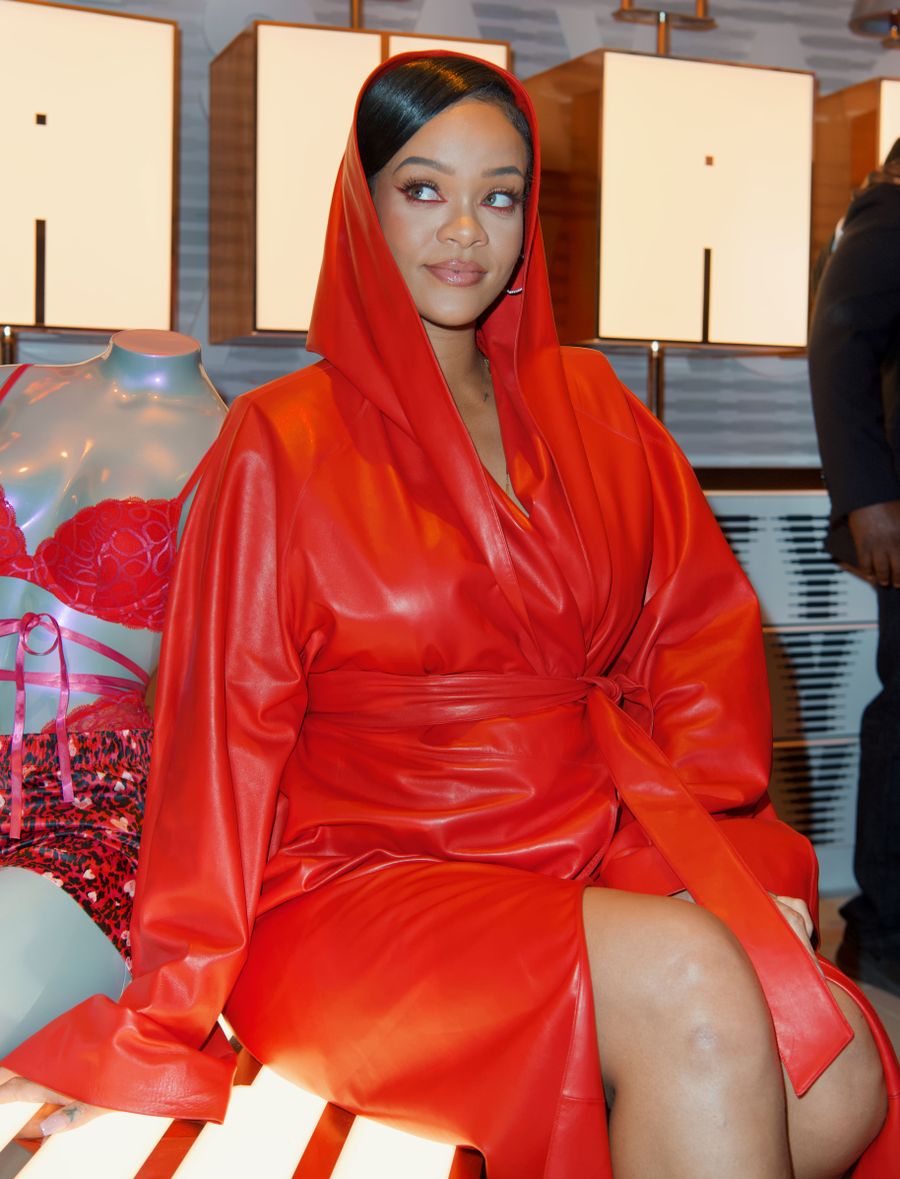 Rihanna Shocks Shoppers as she Makes Surprise Appearance at her new Savage X Fenty Store in Los Angeles, USA - 12 Feb 2022
