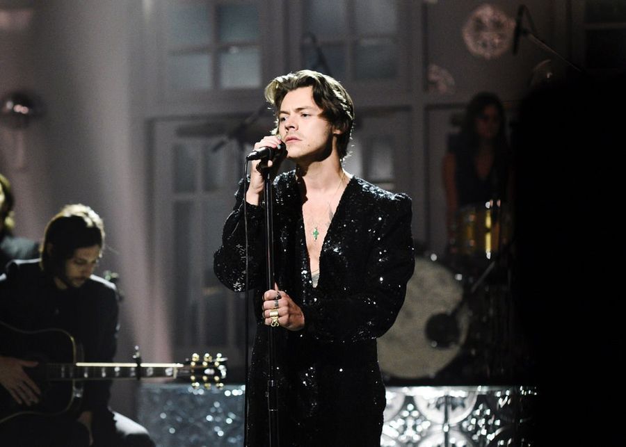 look-3-harry-styles