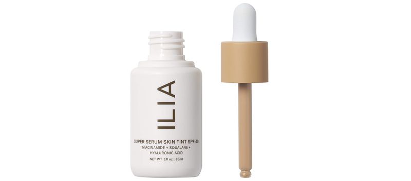 ILIA-skin tint-tinte-piel-base-complexion-luminosidad.jpg