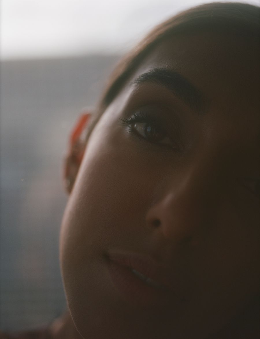rupi-kaur-la-escritora-de-poesia-que-atrajo-a-los-mas-jovenes-4.jpg