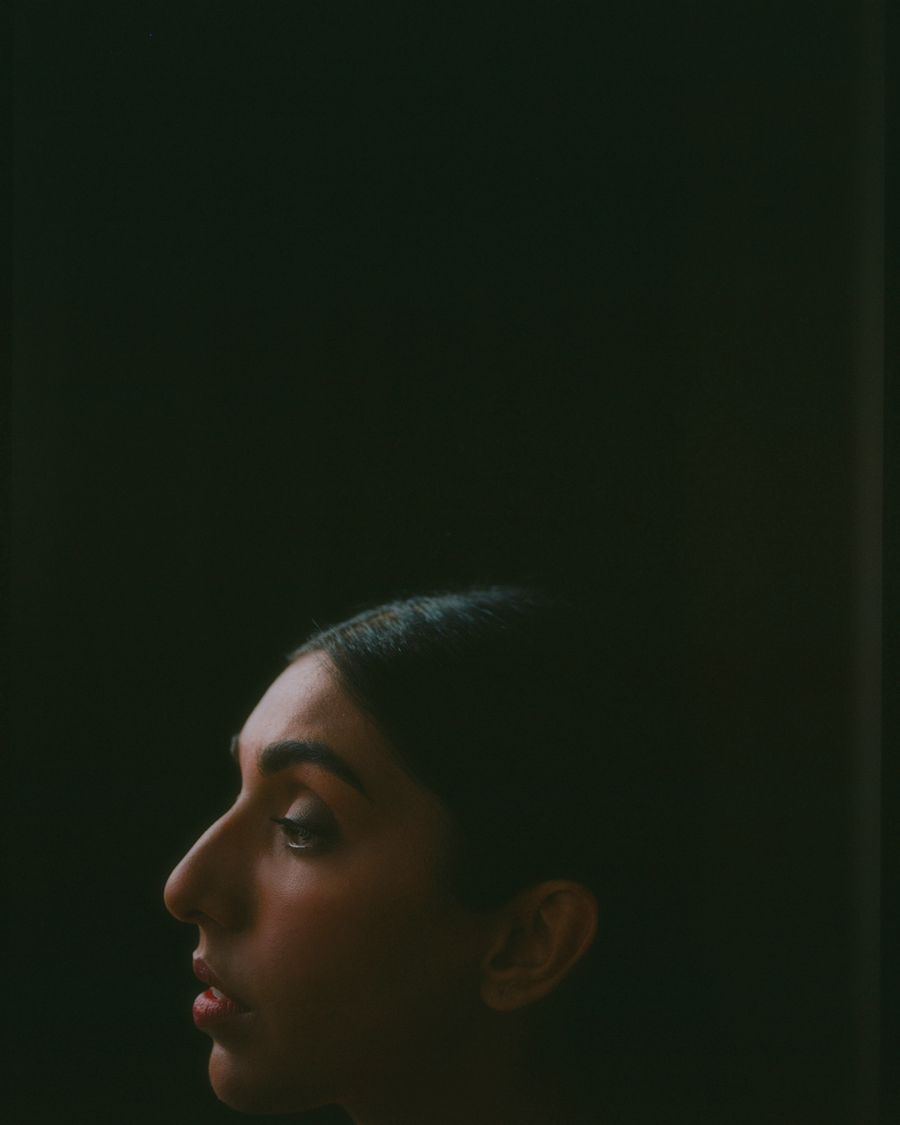 rupi-kaur-la-escritora-de-poesia-que-atrajo-a-los-mas-jovenes-5.jpg