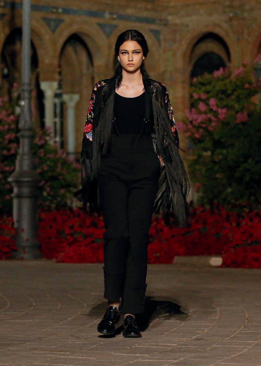 dior cruise 2023 sevilla