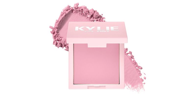 KYLIE-blush-gusto-maquillaje-rubor-makeup-look-preferencias.jpg