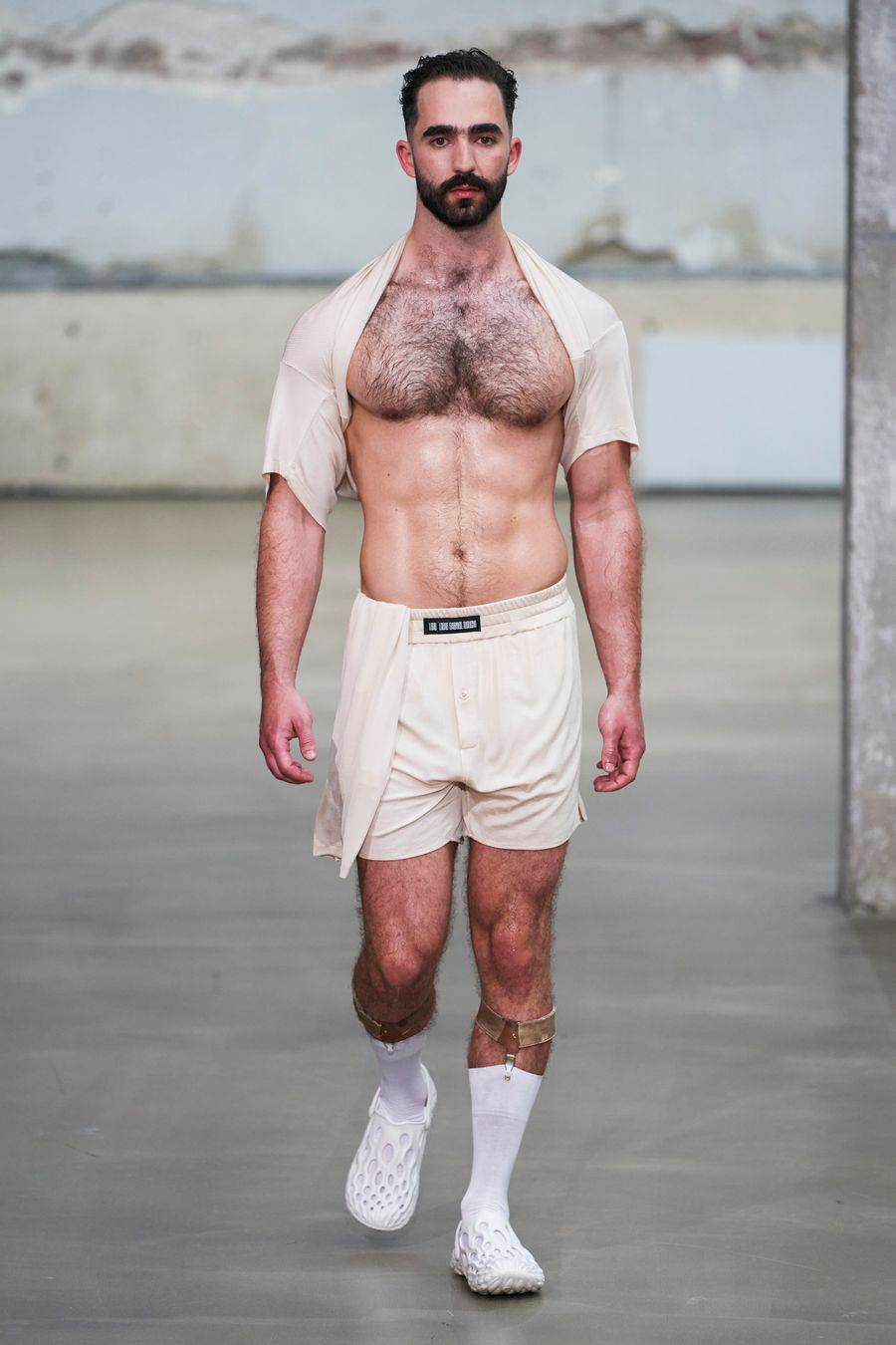 cuerpo daddy paris