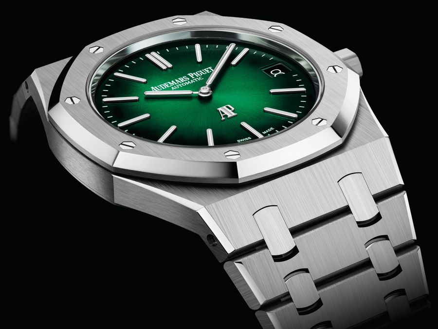 royal-oak-celebra-sus-50-anos-con-el-lanzamiento-de-royal-oak-jumbo-extraplano-2.jpeg