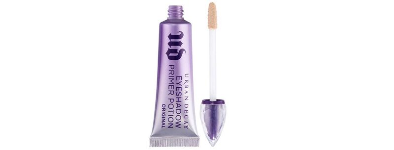 URBAN DECAY-maquillaje-makeup-trucos-delineado-iluminador-blush-complexion-primer-prebase-granito.jpg