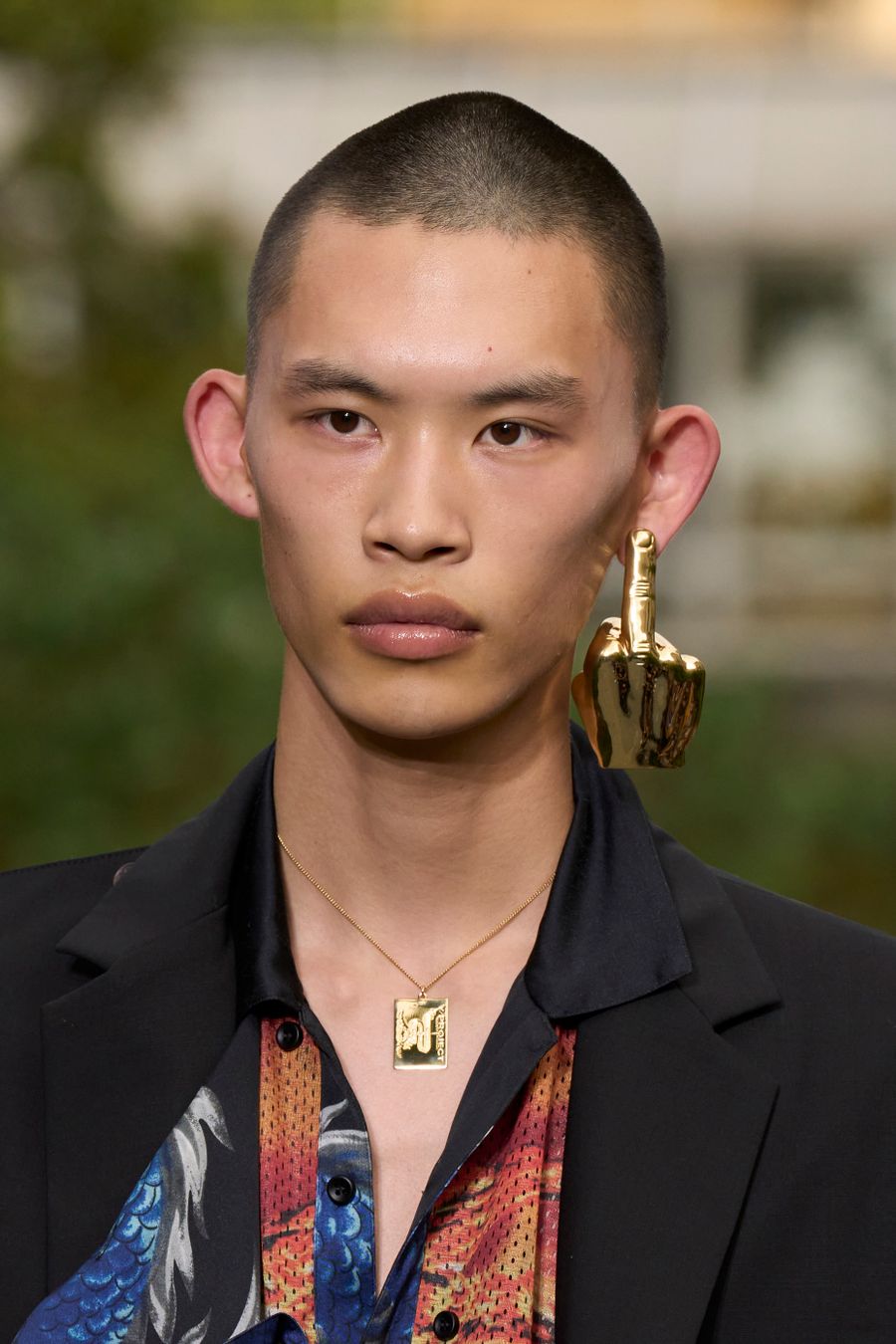 ARETES DEDO MEDIO GROSERO Y PROJECT