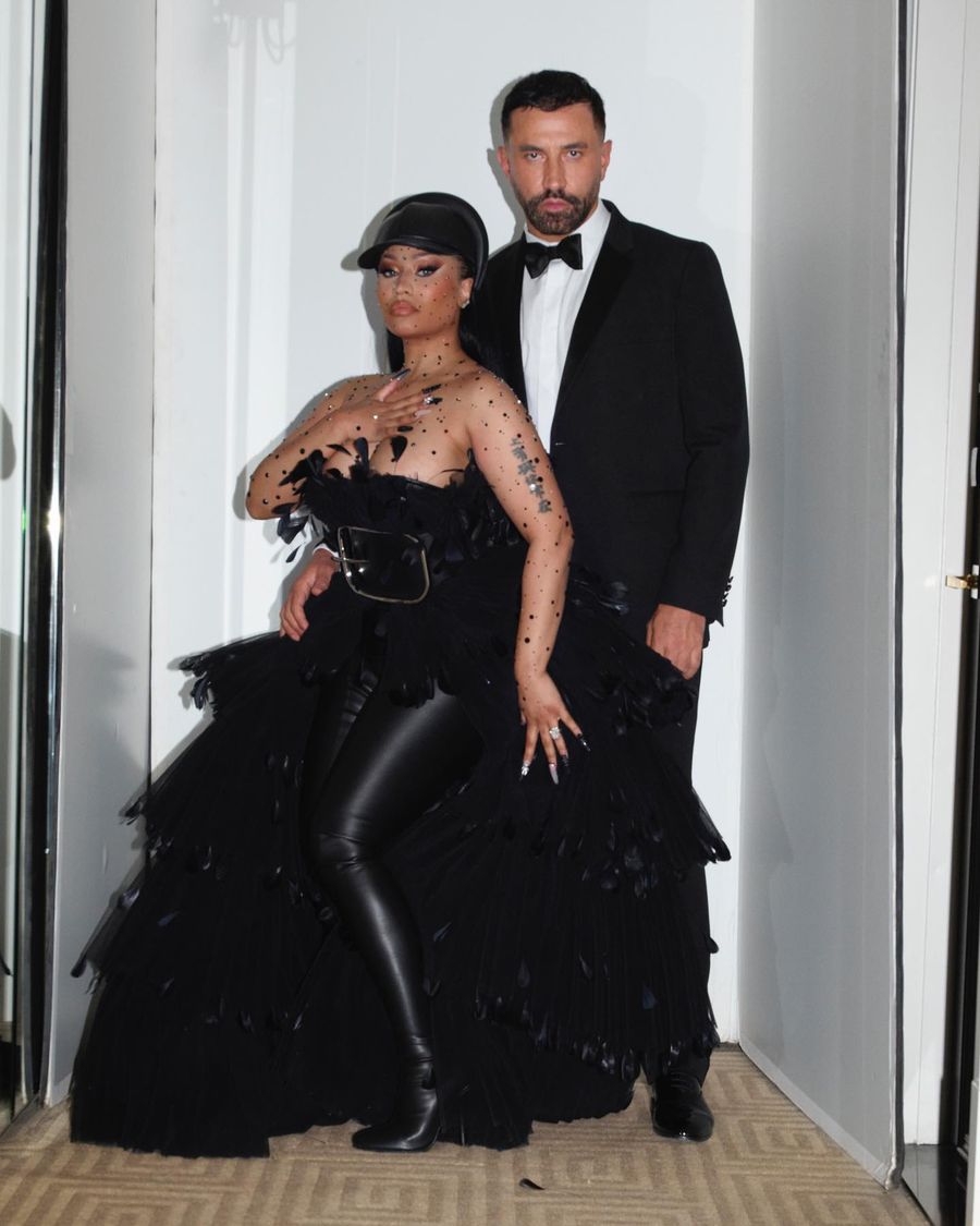burberry riccardo tisci nicki minaj