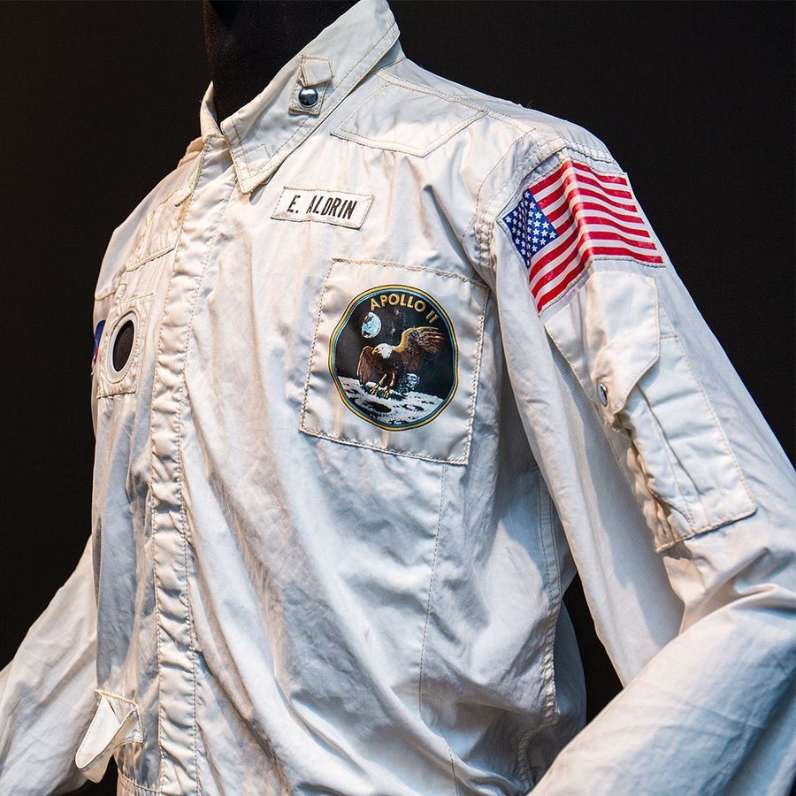 chamarra sothebys nasa 
